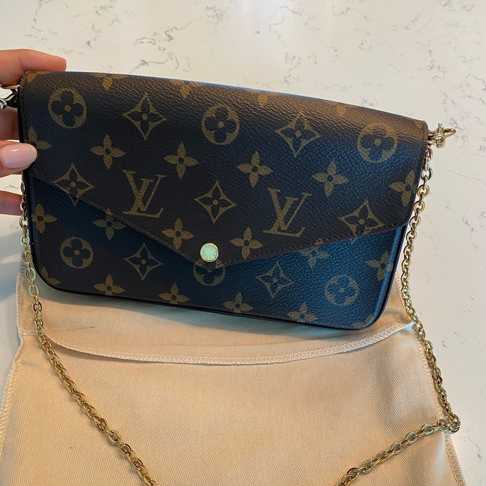 Louis Vuitton FÉLICIE POCHETTE - like brand new
